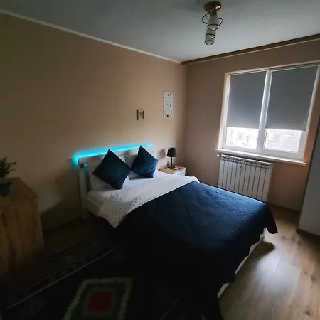 Apartment In-out *