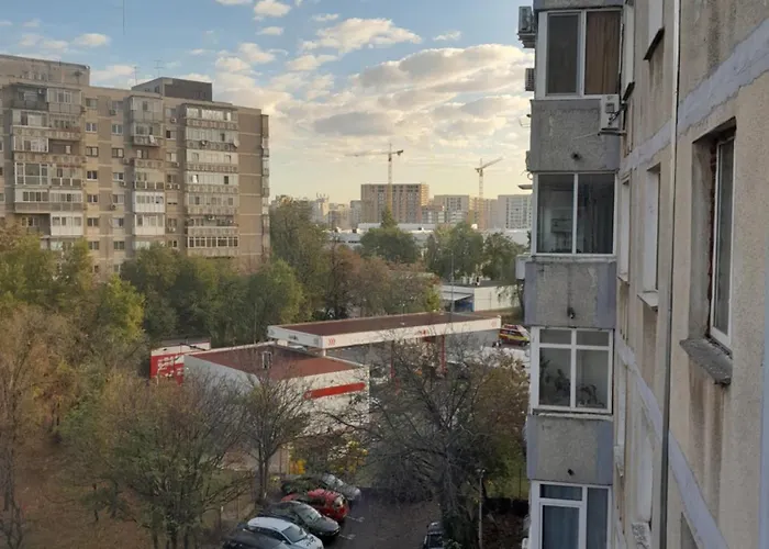 In-out Bukarest